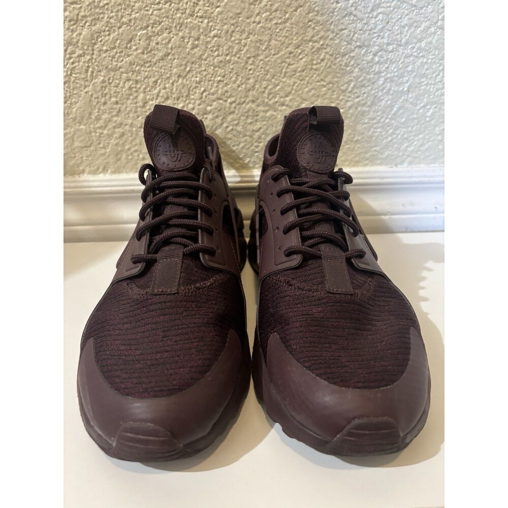 Nike Air Huarache Run Ultra SE Burgundy Men’s Size 9 Excellent Condition
